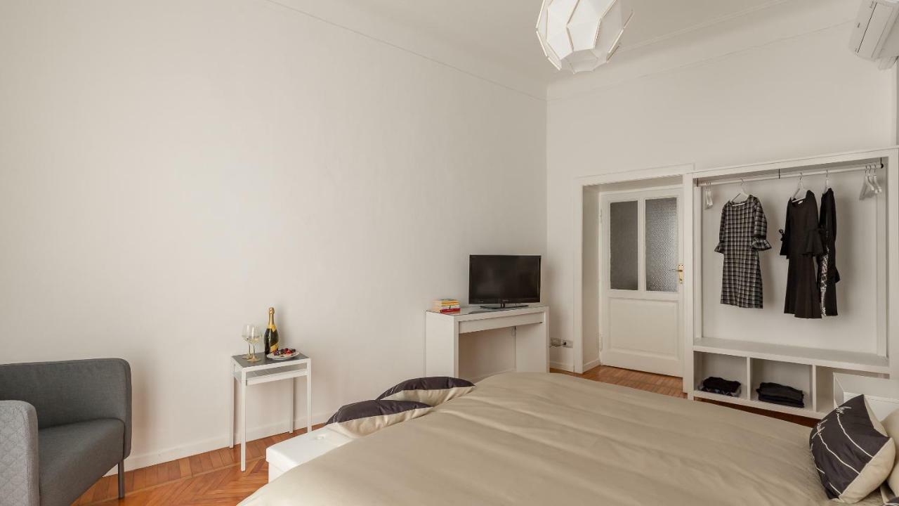 Tailors' Home Sempione - 2 Bedrooms Милан Экстерьер фото